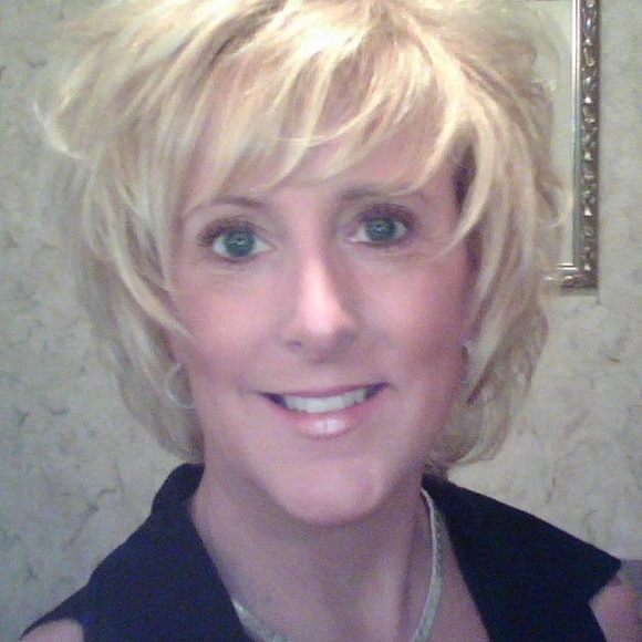 Meet your Posher, Kim - Picture 1 of 1